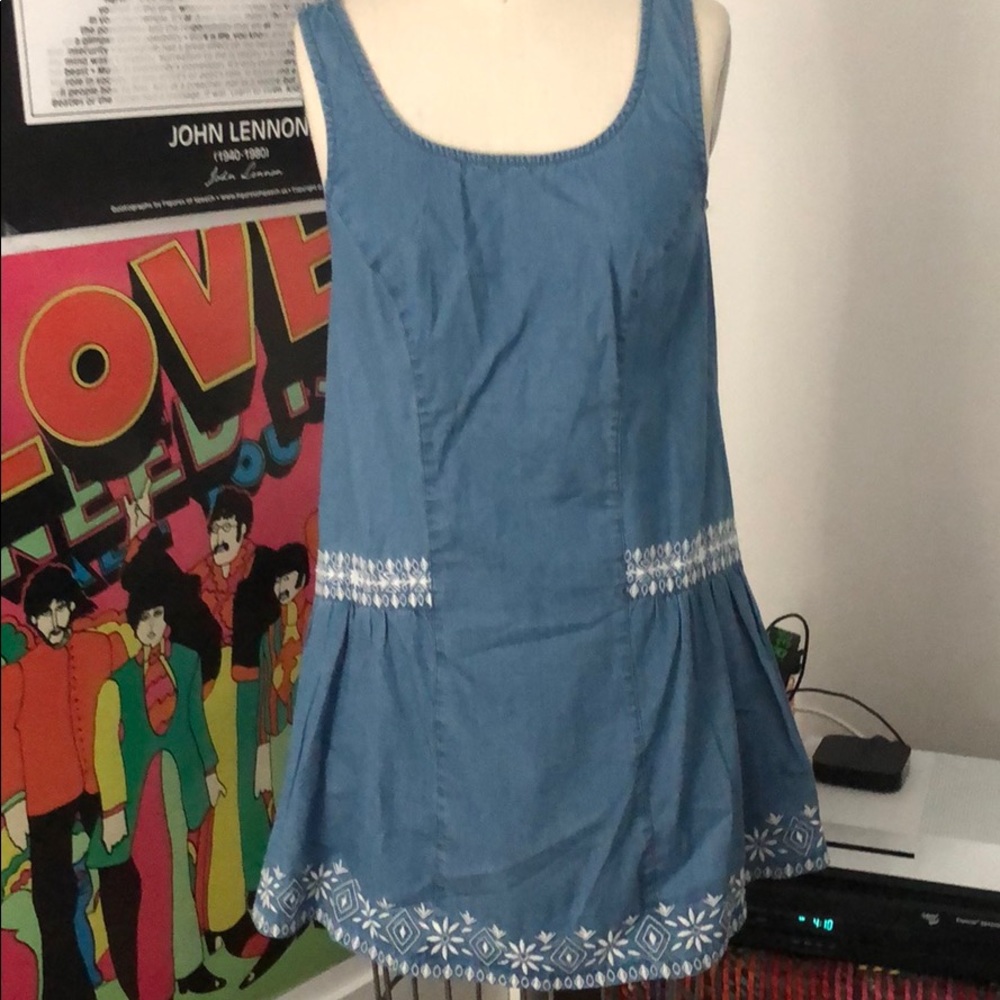 Embroidered denim dress